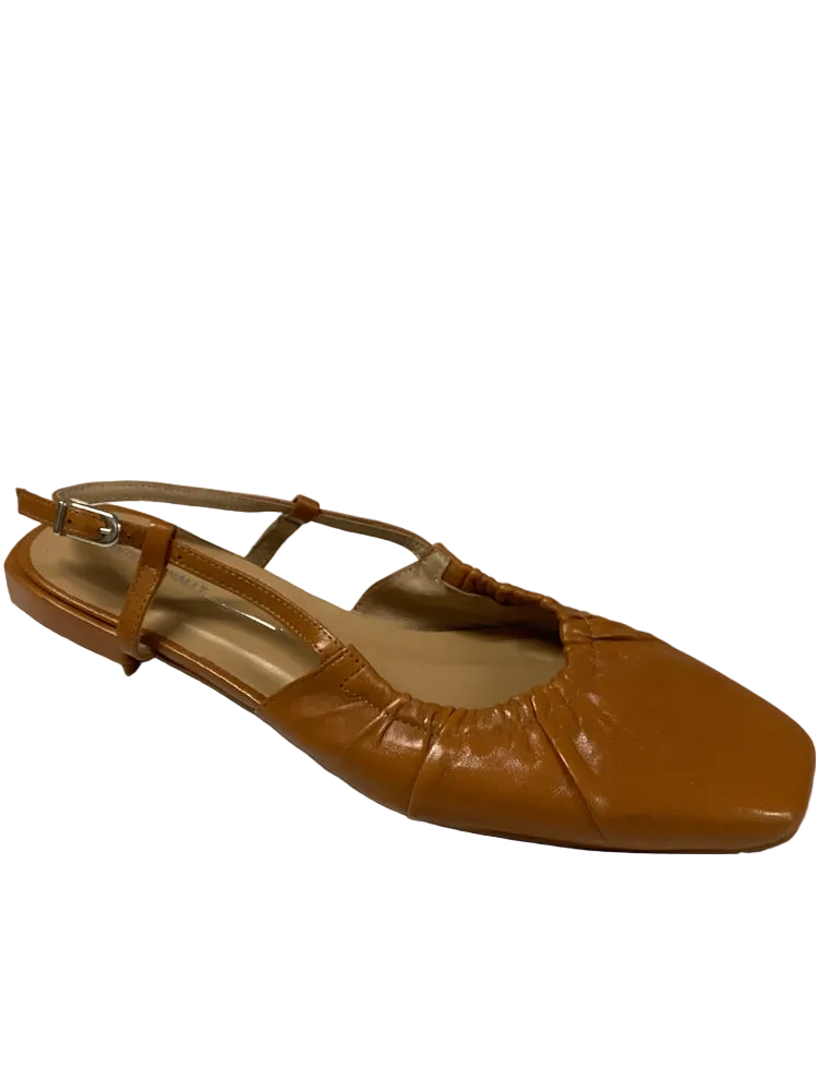 Intentionally Shoe Size 9.5/10 Brown Daff Slingbacks
