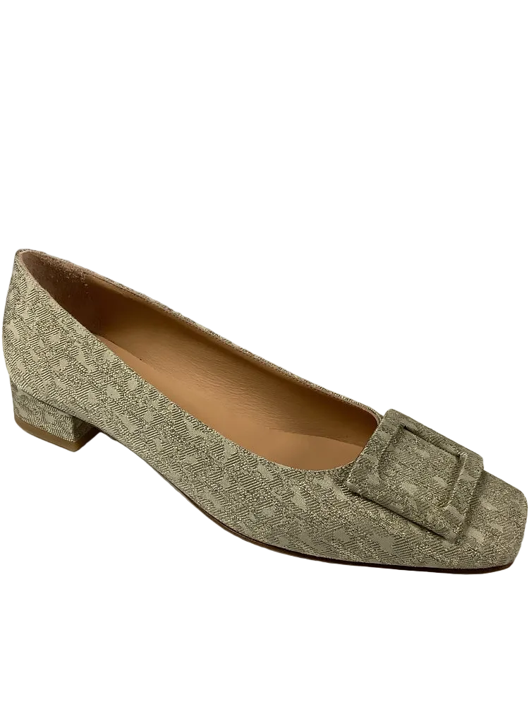 Ann Mashburn Shoe Size 9.5 Gray & Gold Buckle Shoe Flats
