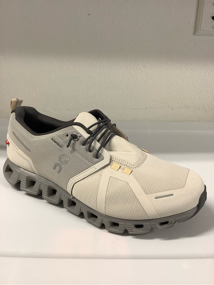 ON Shoe Size 8.5 Gray Cloud 6 Sneakers