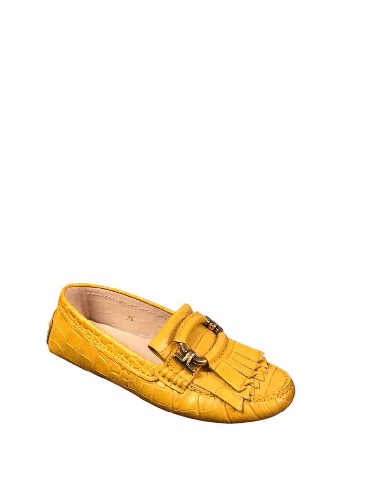 Tod's Shoe Size 6 Yellow Gommino Loafers
