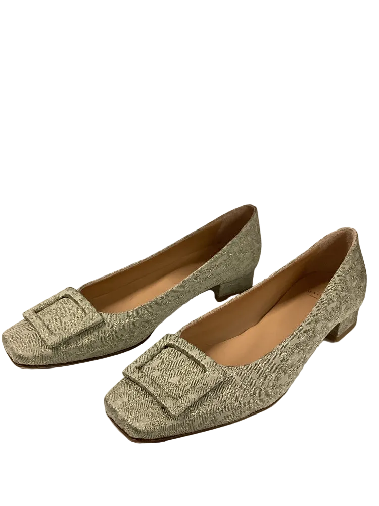 Ann Mashburn Shoe Size 9.5 Gray & Gold Buckle Shoe Flats