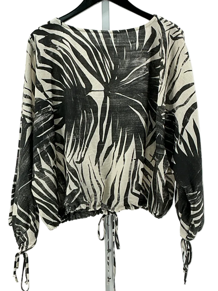 bryn Walker Size M Black & Beige Shirt