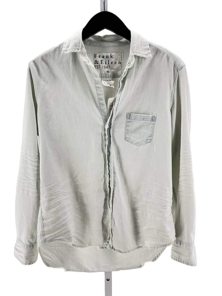 Frank & Eileen Size XS Light Blue Shirt