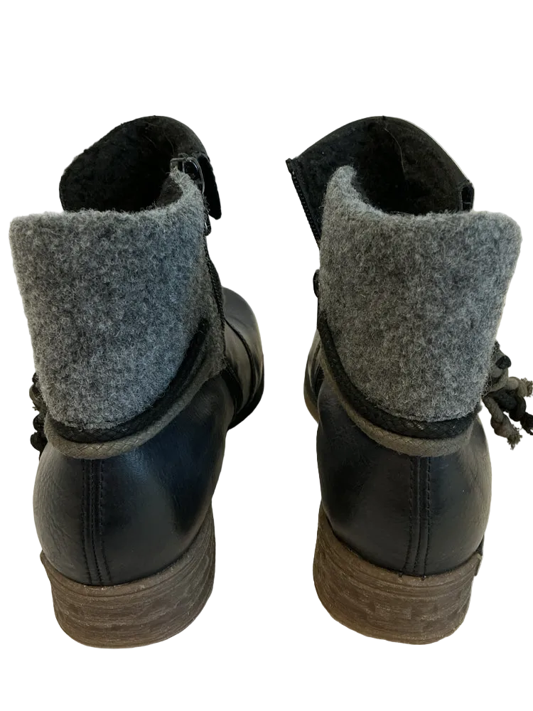 Rieker Shoe Size 9 Black Booties