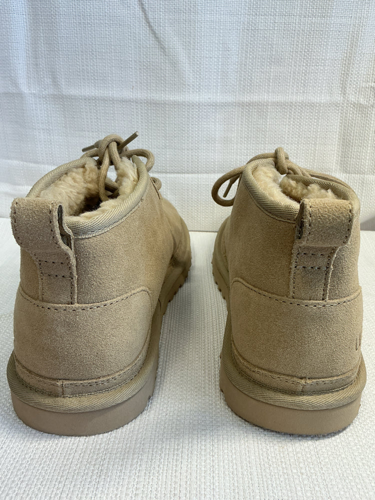 Ugg Shoe Size 9 Tan Booties