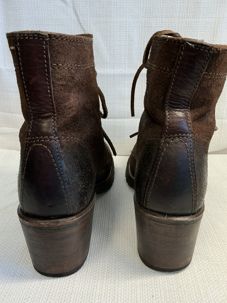 Frye Shoe Size 8 Brown sabrinA Booties