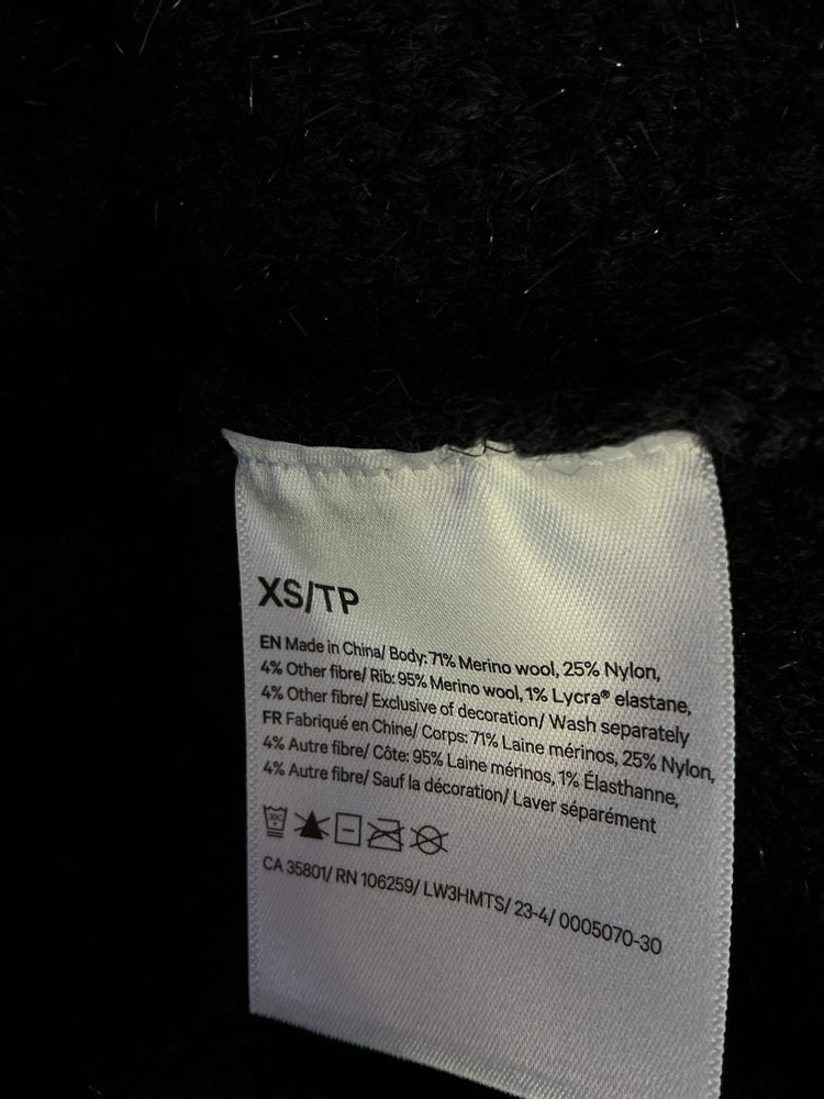lululemon Size XS Black Sweater