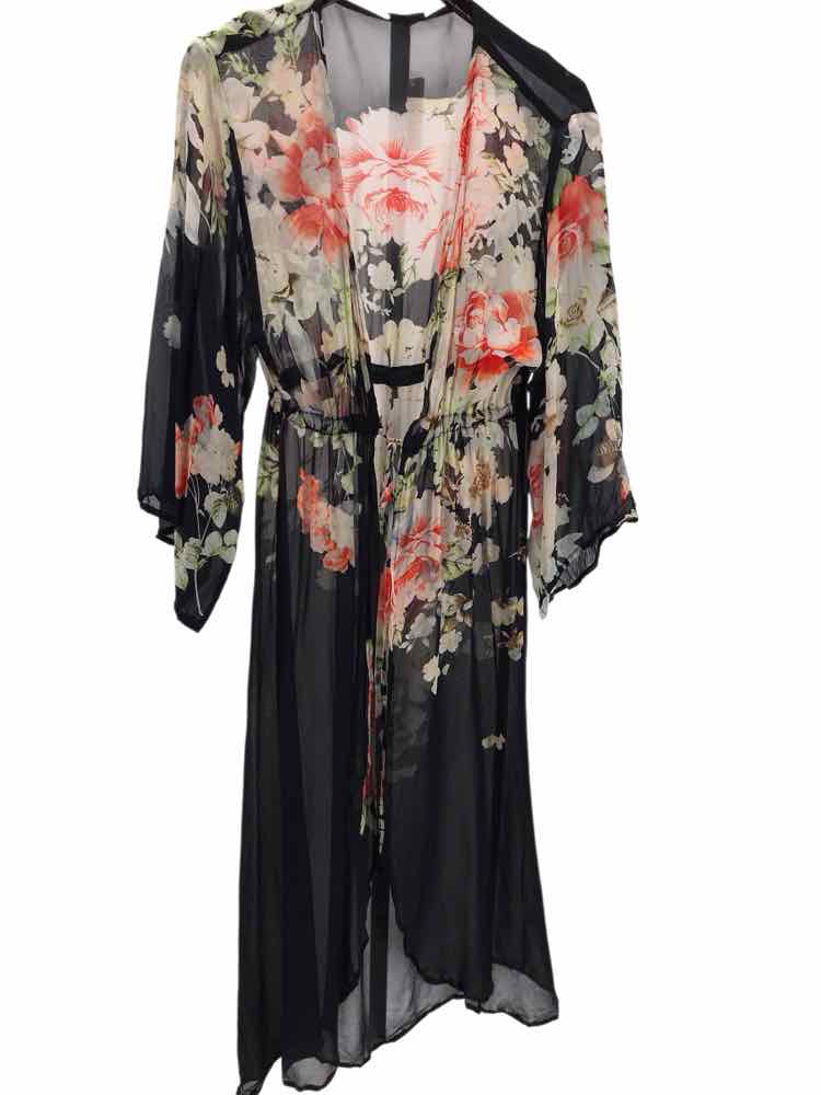 saachi Size OS Black multi Kimono