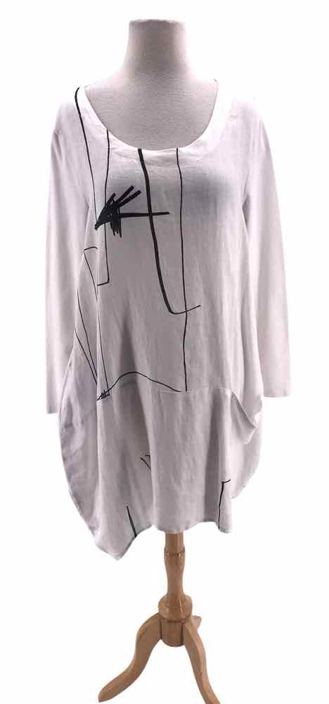 Banana blue Size M White & black Dress