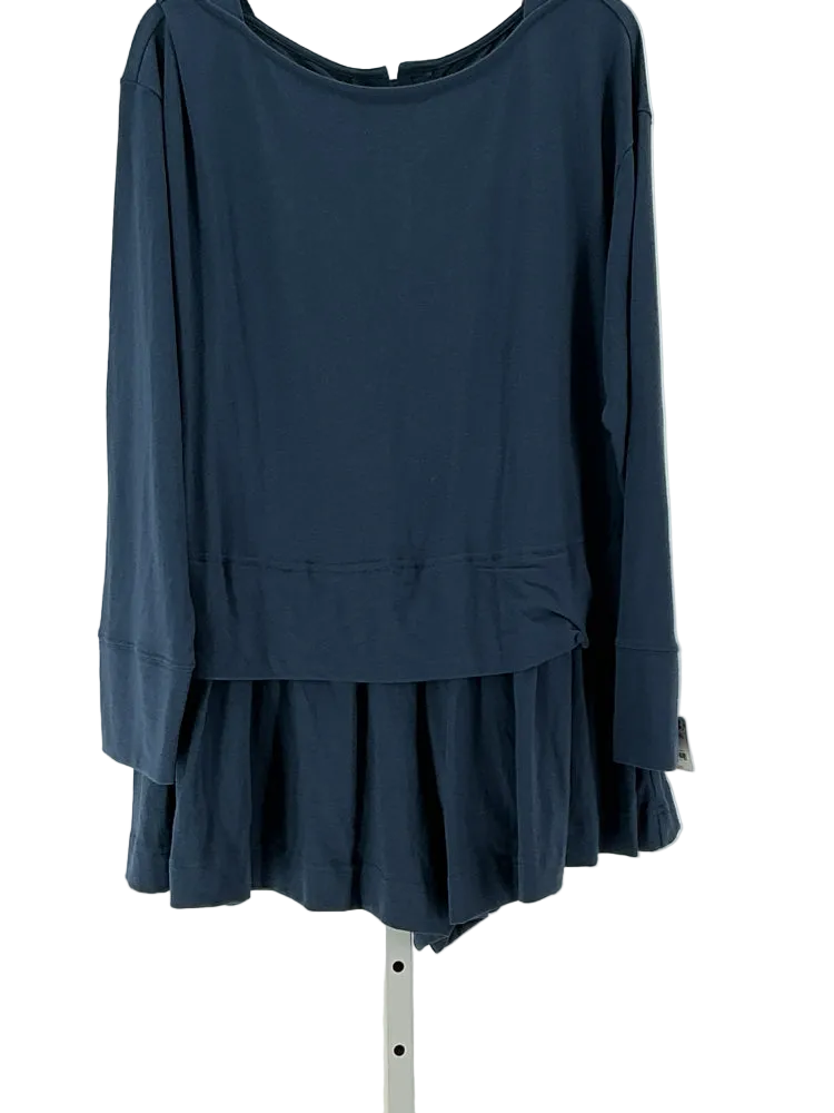 free-est Size M Blue Shirt
