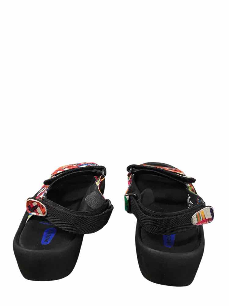 Wolky Shoe Size 9 Black multi jewel Sandals
