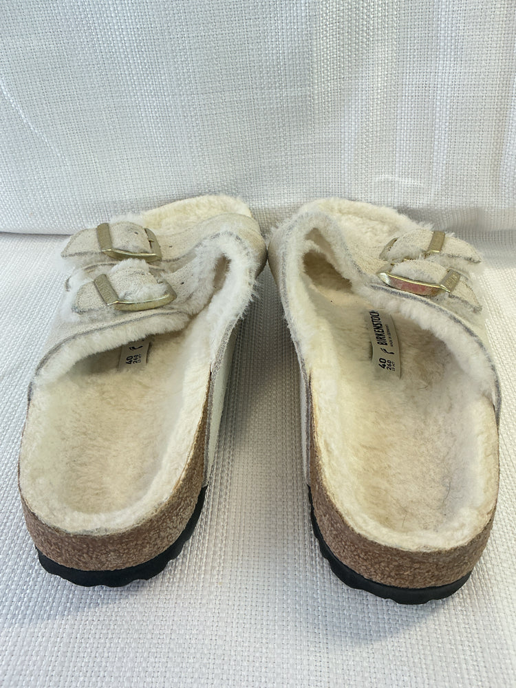 Birkenstock Shoe Size 9.5 White Sandals