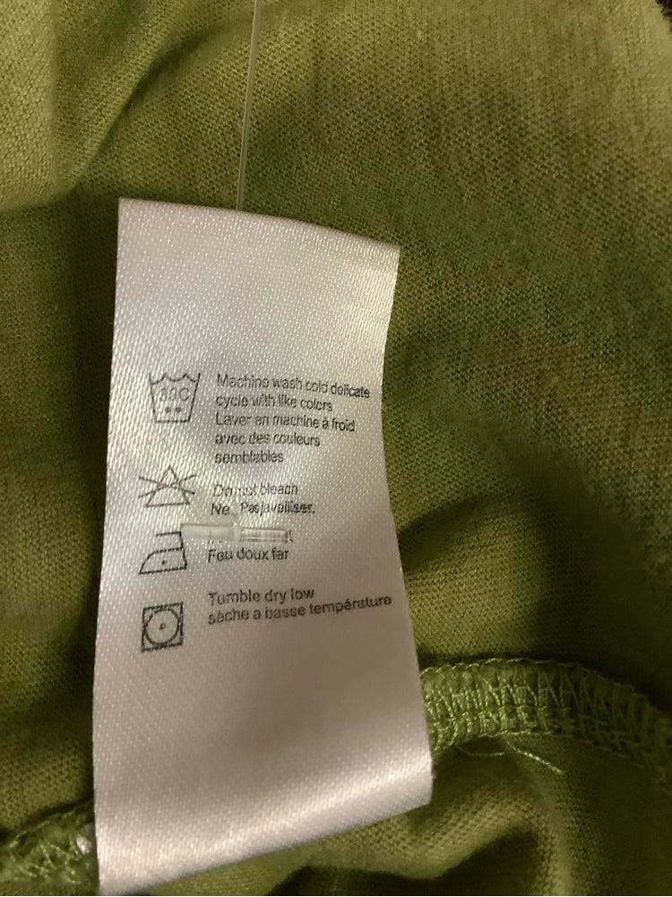 Chaser Size XS Green multi Shirt