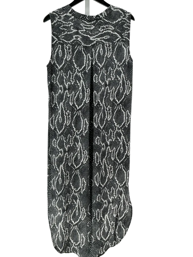 acrobat Size L Gray & White Dress