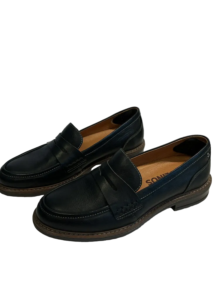 Pikolinos Shoe Size 7.5 Black Loafers