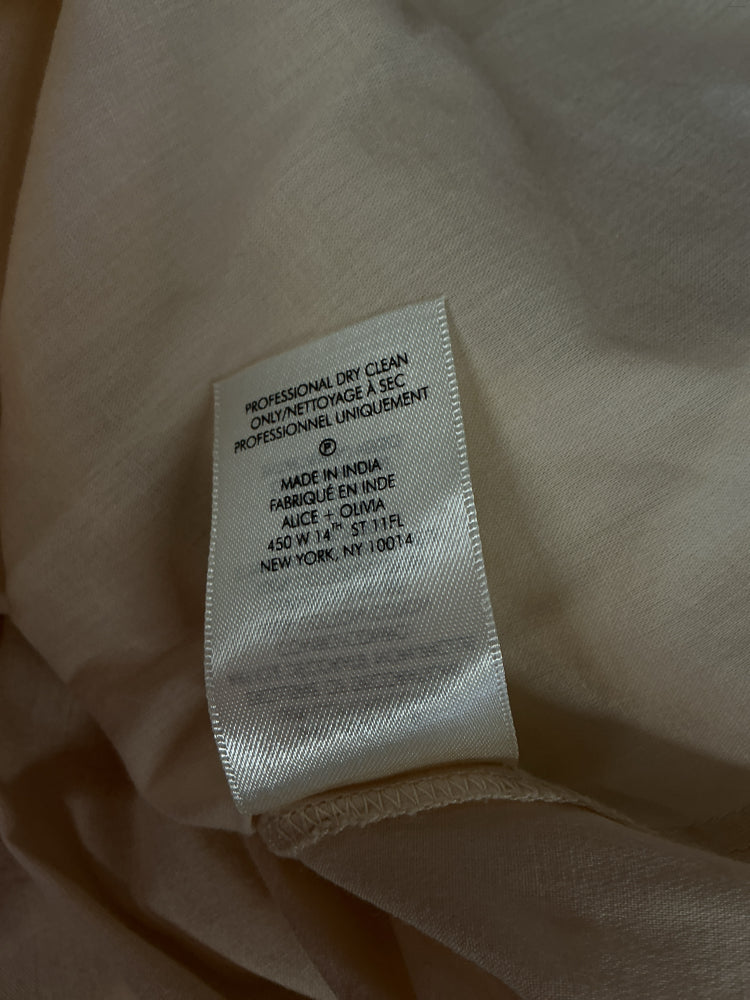 Alice & Olivia Size 8 White JoJo Skirt