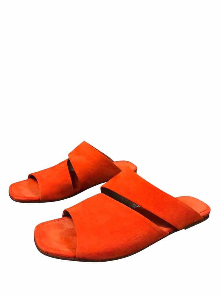 Alumnae Shoe Size 8.5 Orange Sandals