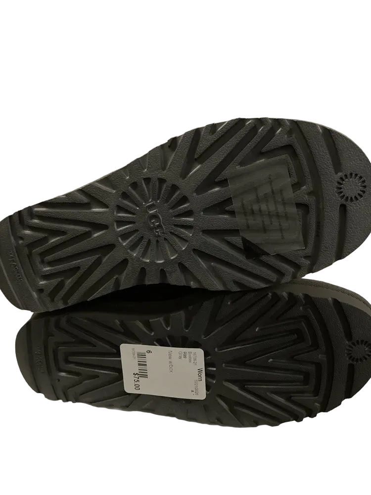 Ugg Shoe Size 6 Gray Booties