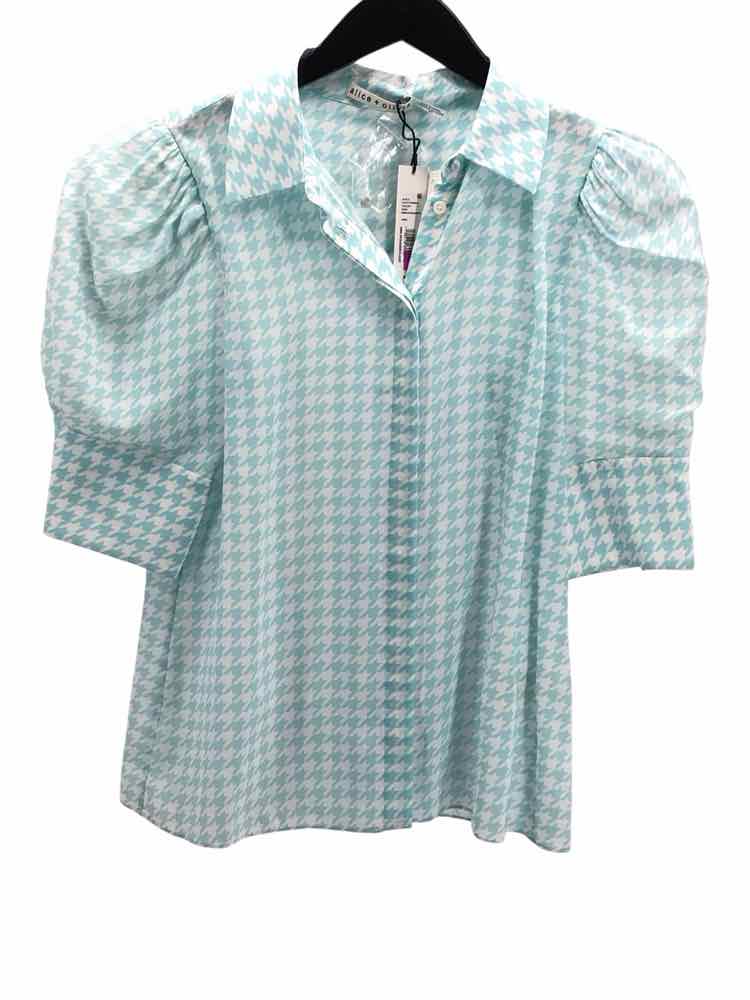 Alice & Olivia Size S Blue & White Willa Shirt