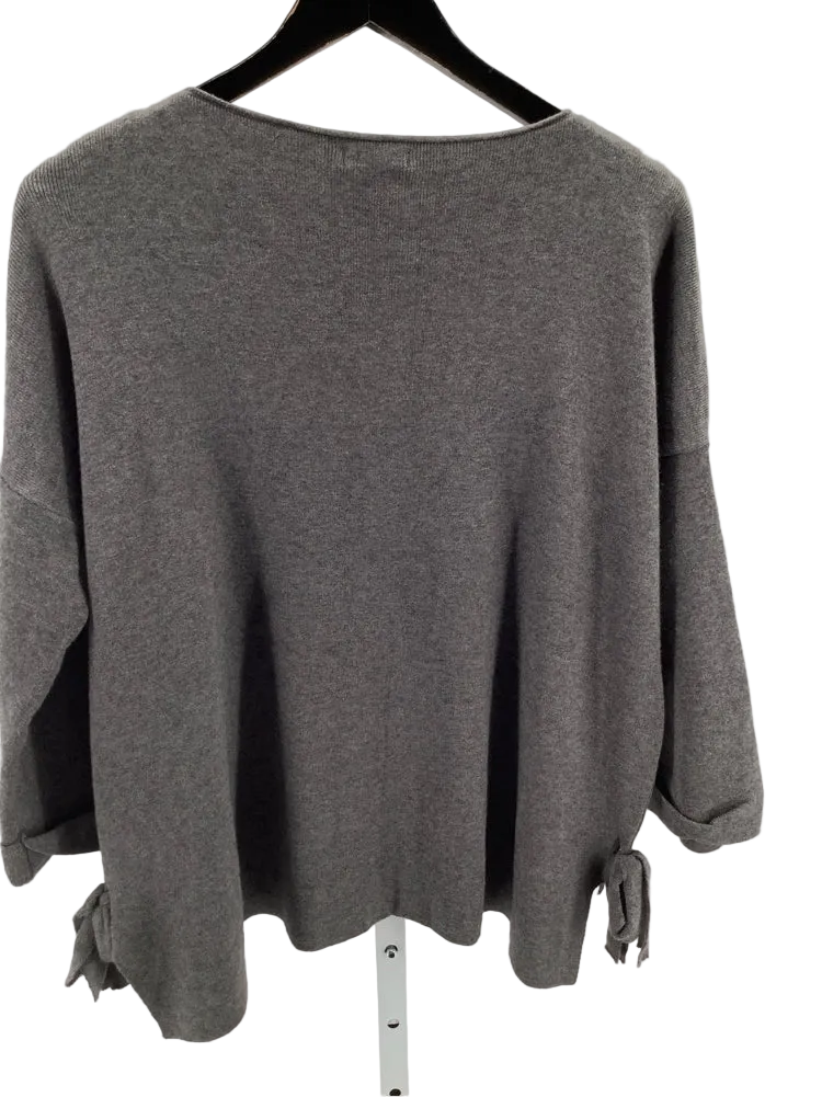 Suzy D Size s/m Gray Sweater