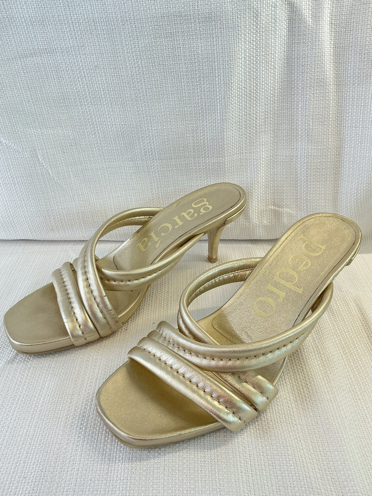pedro garcia Shoe Size 10 Gold Heels