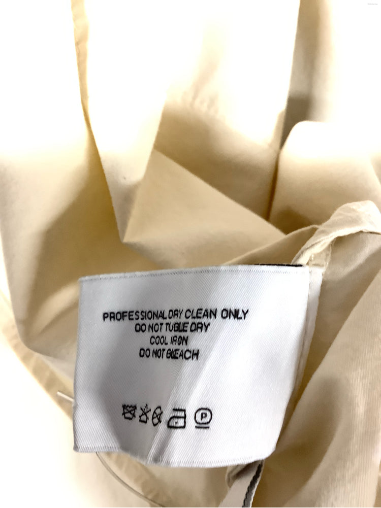 Modern Weaving Size M Tan Shirt