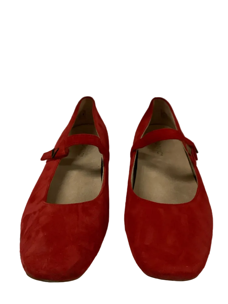 Vionic Shoe Size 7.5 Red Alameda Mary Jane