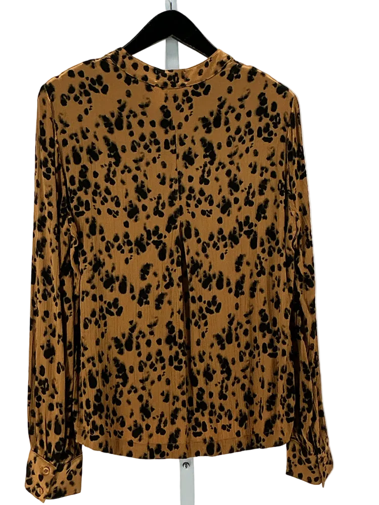 Cloth & Stone Size M Tan & Black Shirt