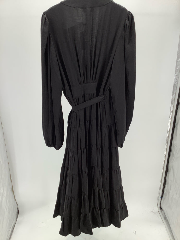Gibson & Latimer Size XL Black Dress