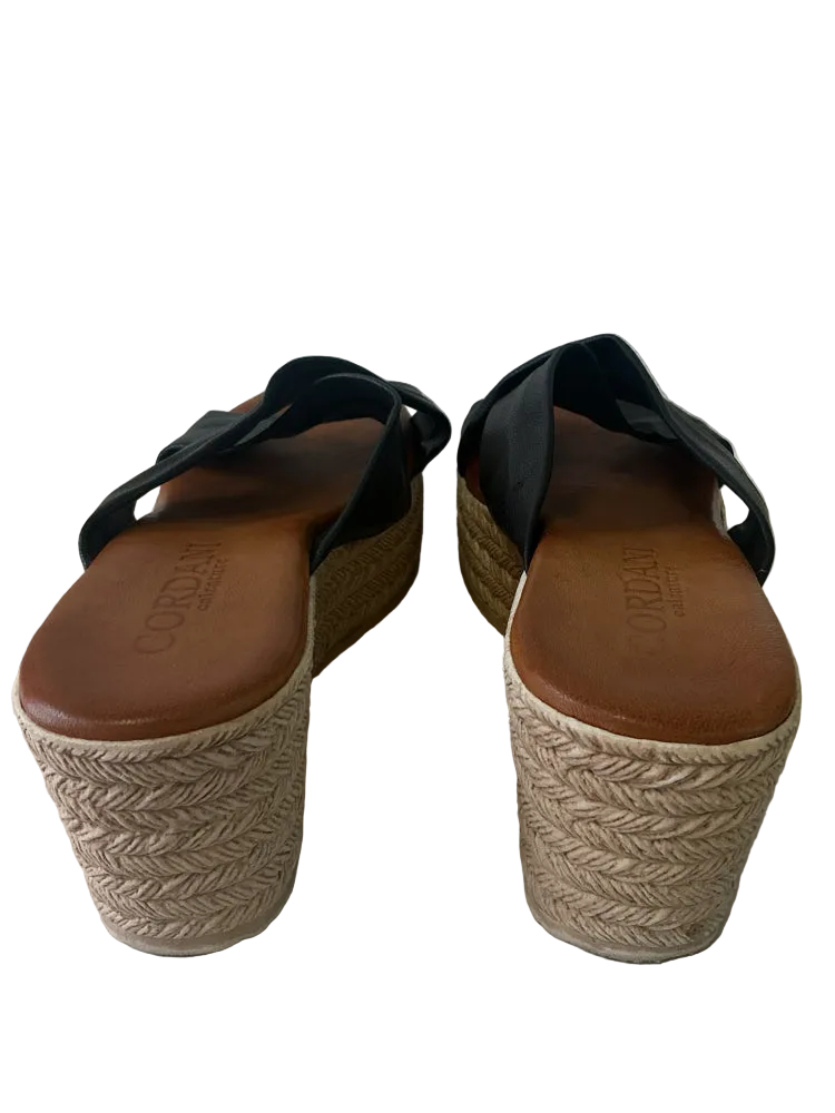 Cordani Shoe Size 9.5 Black Wedges