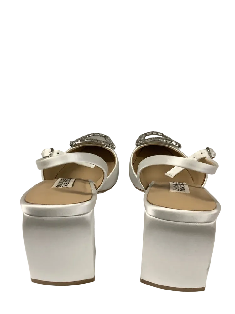 Badgley Mischka Shoe Size 8 White Adaline Heels