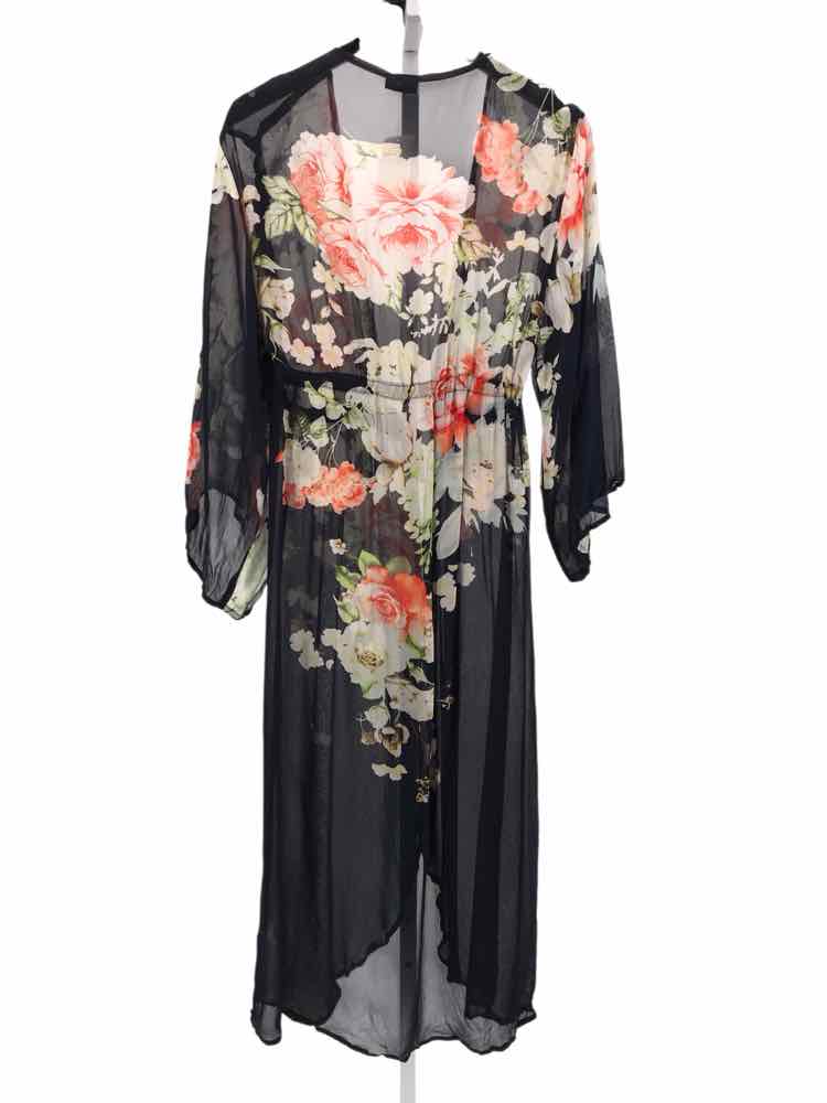 saachi Size OS Black multi Kimono
