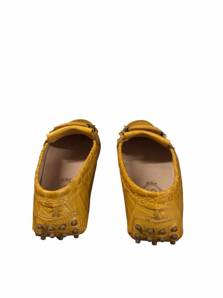 Tod's Shoe Size 6 Yellow Gommino Loafers