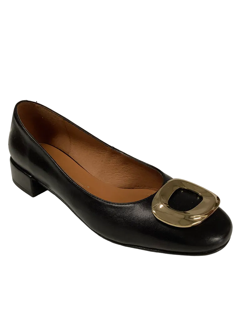 Intentionally Blank Shoe Size 6 Black & Gold Mister Heel Flats