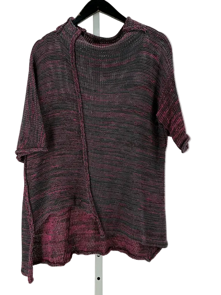 Skif Size One Size Gray & pink Sweater