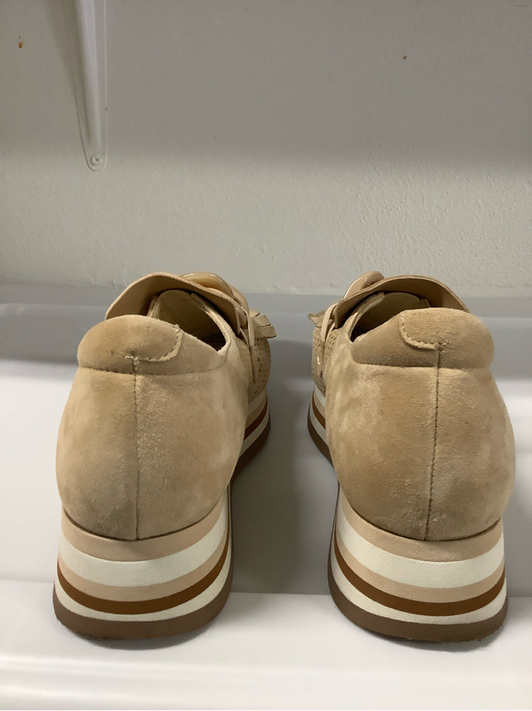 Softwaves Shoe Size 8 Tan Cassie Loafers