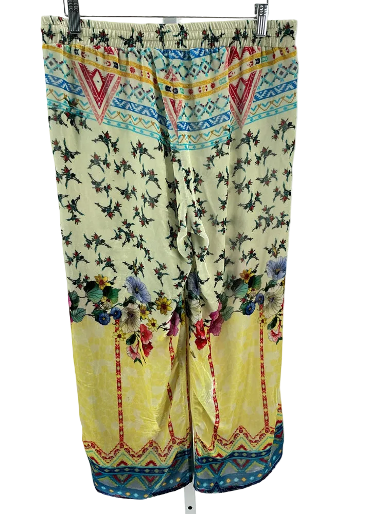 Johnny Was Size S Green multi Pants