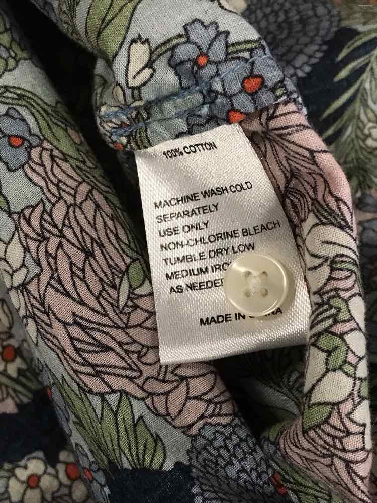 Trovata Size M Blue Multi Shirt