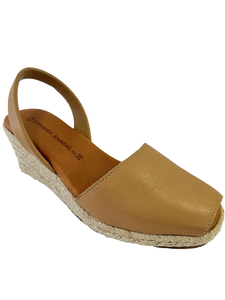 Spanish Sandal Shoe Size 7.5 Tan Wedges