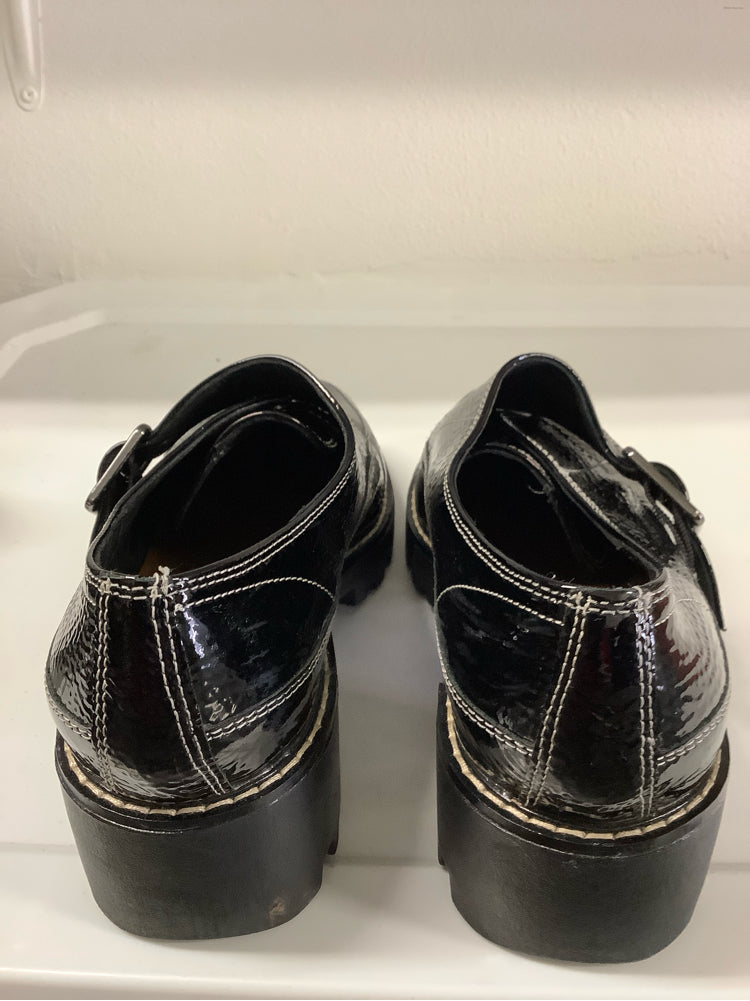 Donald Pliner Shoe Size 8.5 Black Elody Loafers