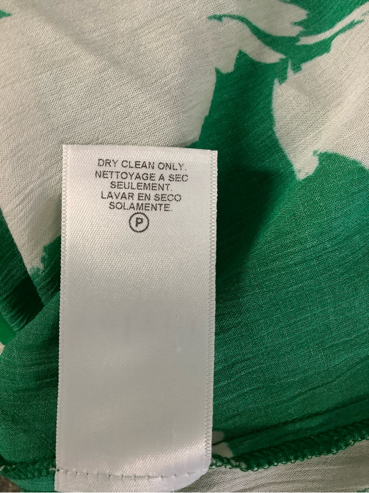 Velvet by Graham Spencer Size S Green & White Luella Dress