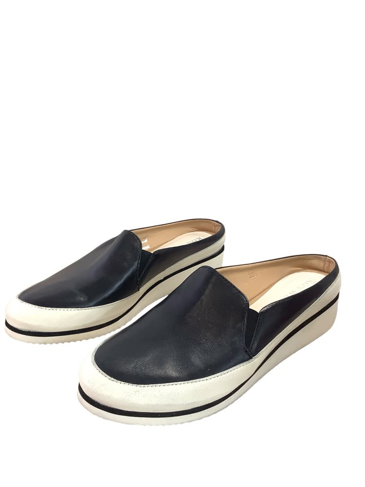 Ron White Shoe Size 9 Black & White Mules