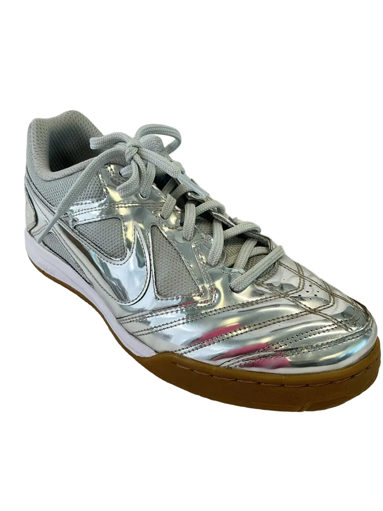 Nike Shoe Size 8.5 Silver GATO Sneakers