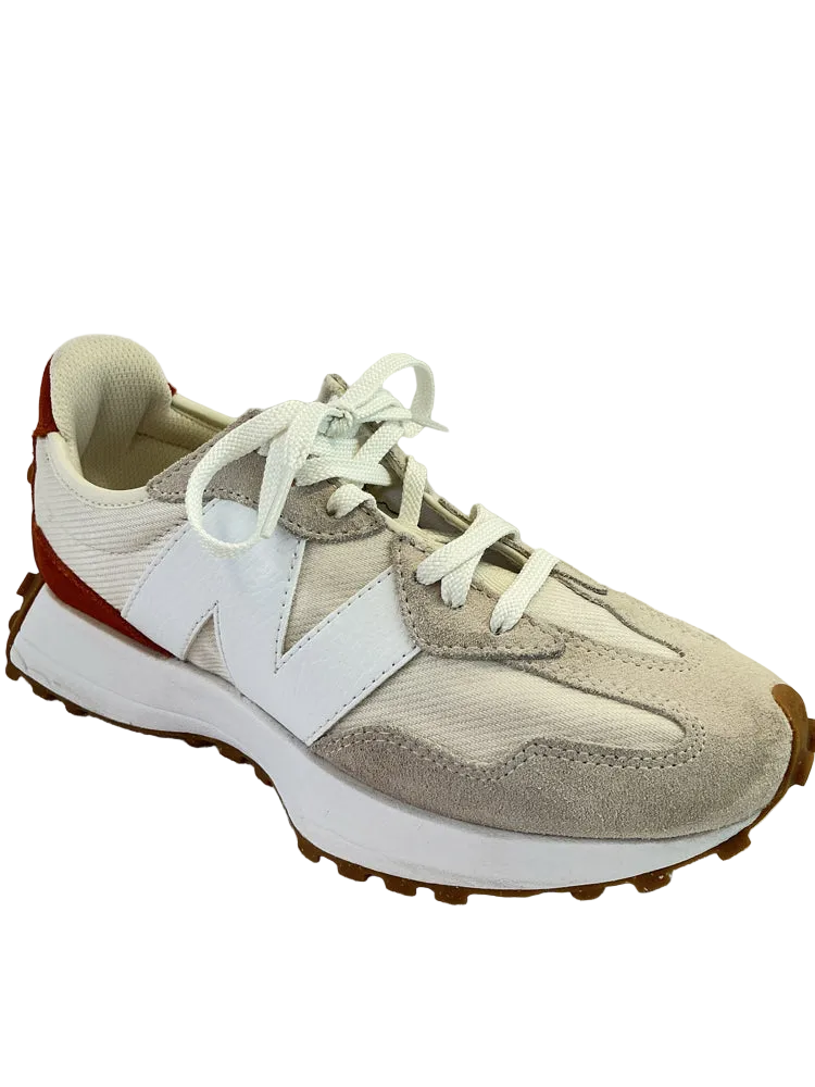 New Balance Shoe Size 8 Tan & Orange Sneakers