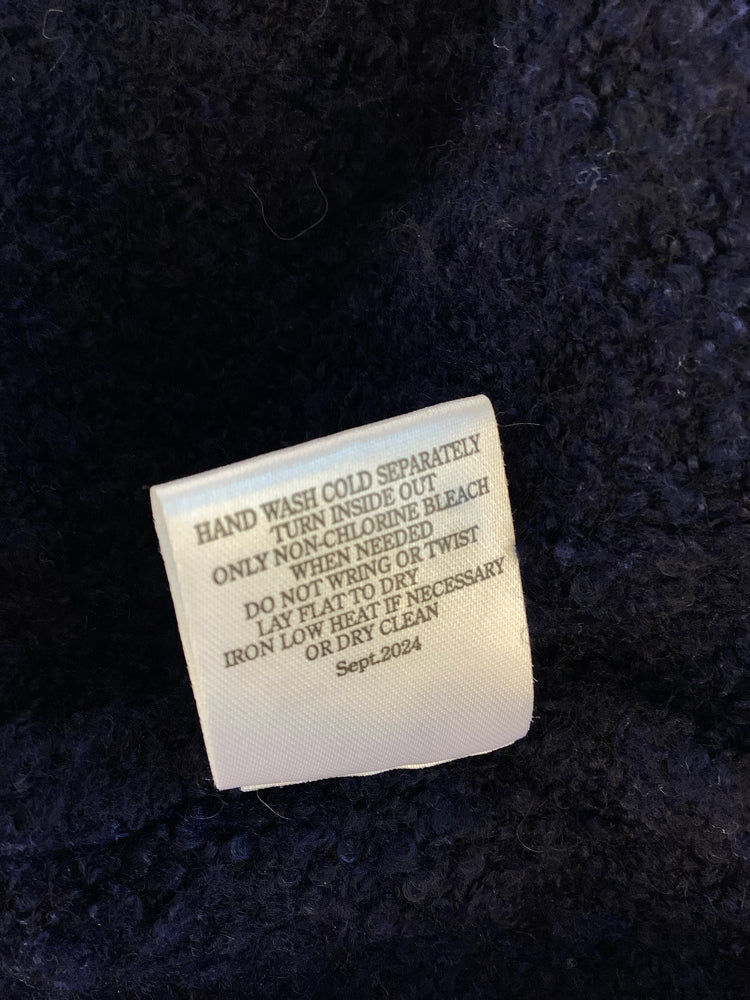 Z supply Size S Navy Sweater