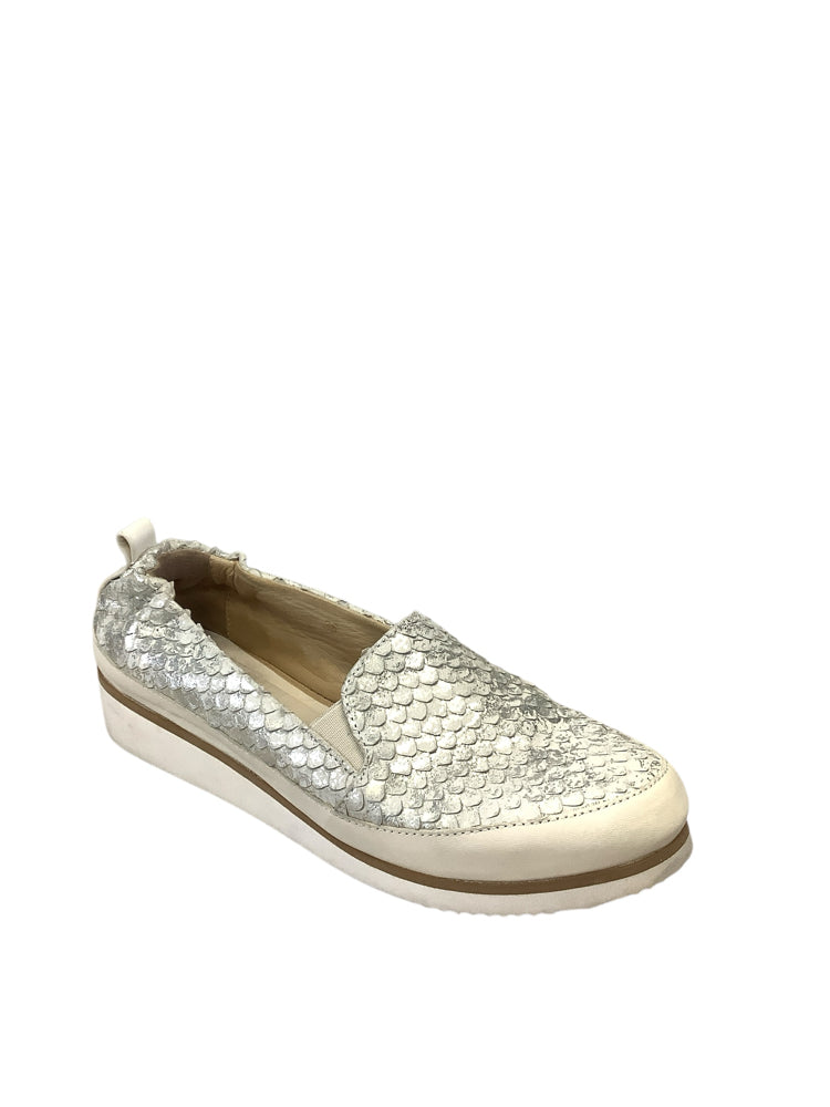 Ron White Shoe Size 5.5 White & Silver Loafers