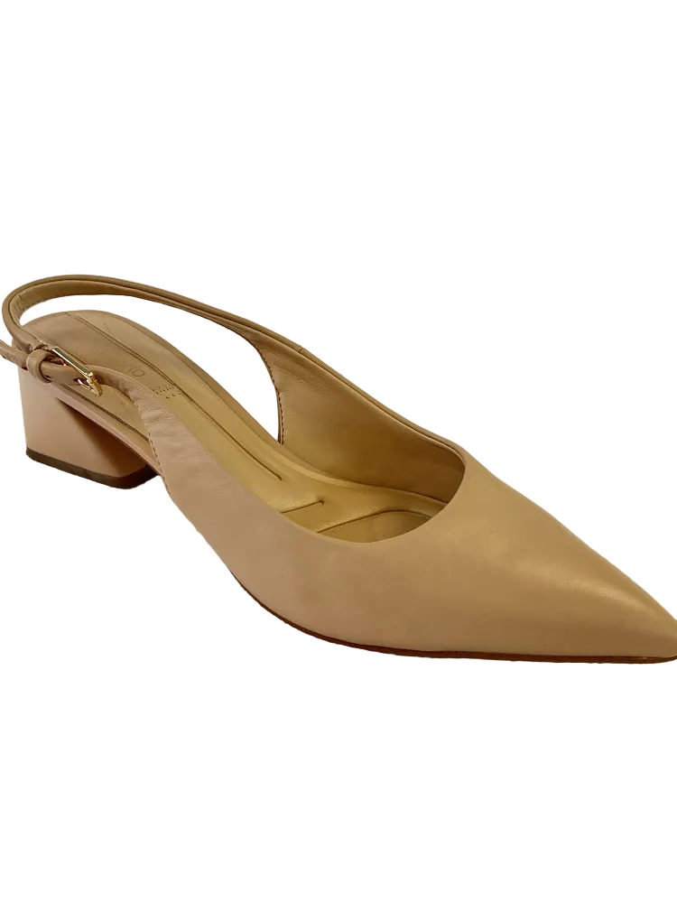 Franco Sarto Shoe Size 7.5 Tan Heels