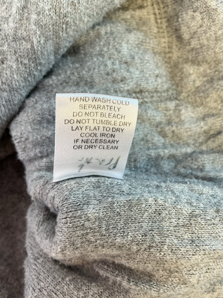 ost Size S Gray Sweater