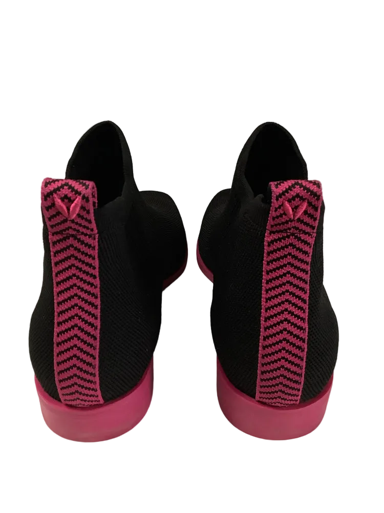 vivaia Shoe Size 8.5 Black & Pink Ryan Pro Booties