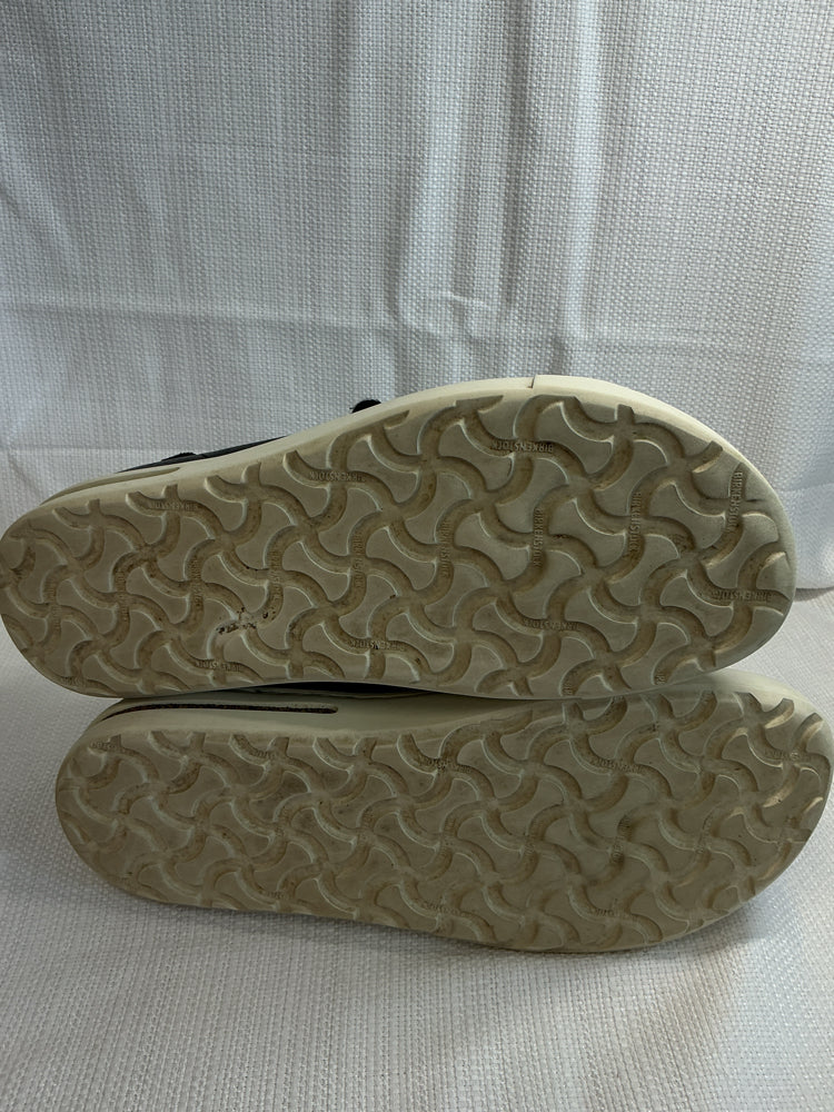 Birkenstock Shoe Size 7.5 Black Bend Low Sneakers